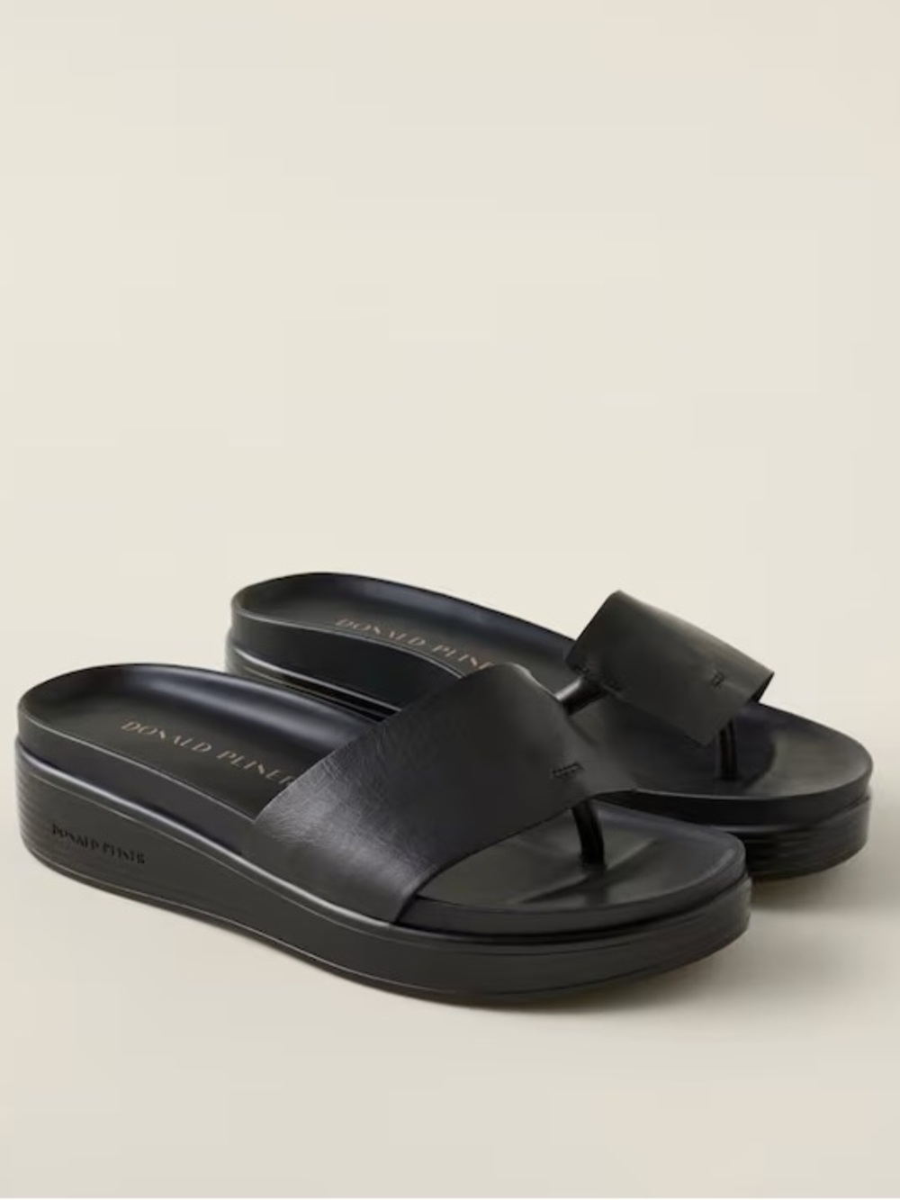 Donald Pliner Fifi Black leather platform sandals size 9.5
